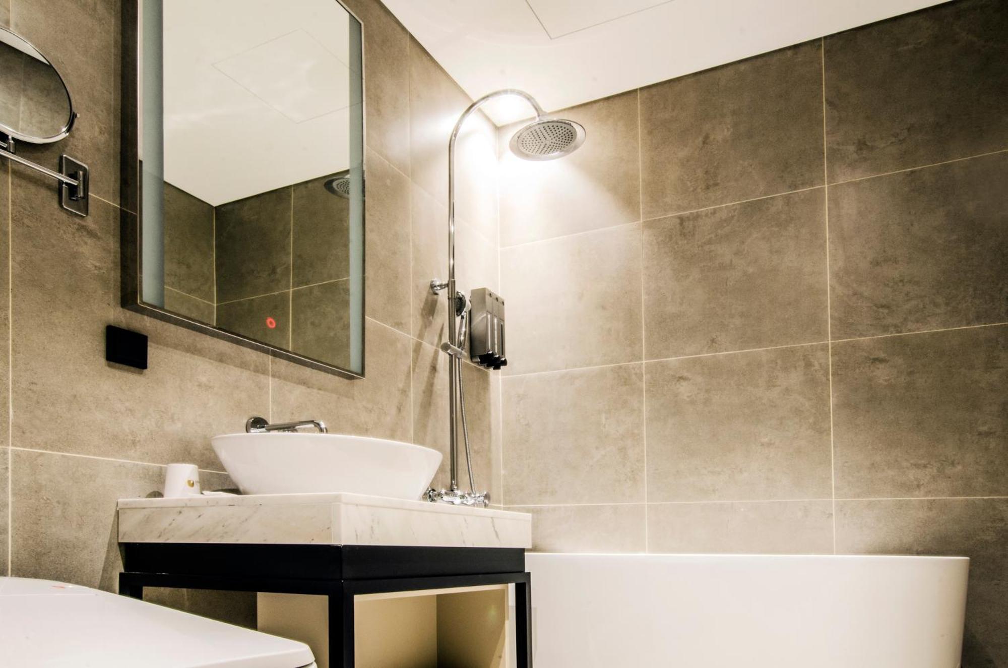 Hotel The Designers Premier Kondae Seul Esterno foto