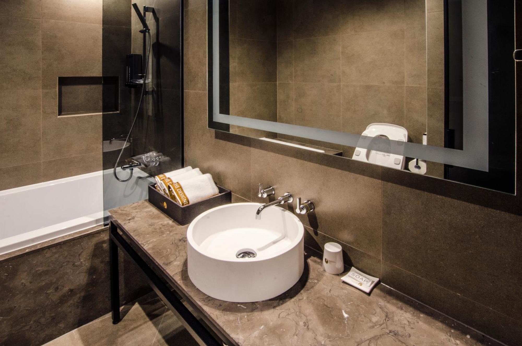 Hotel The Designers Premier Kondae Seul Esterno foto