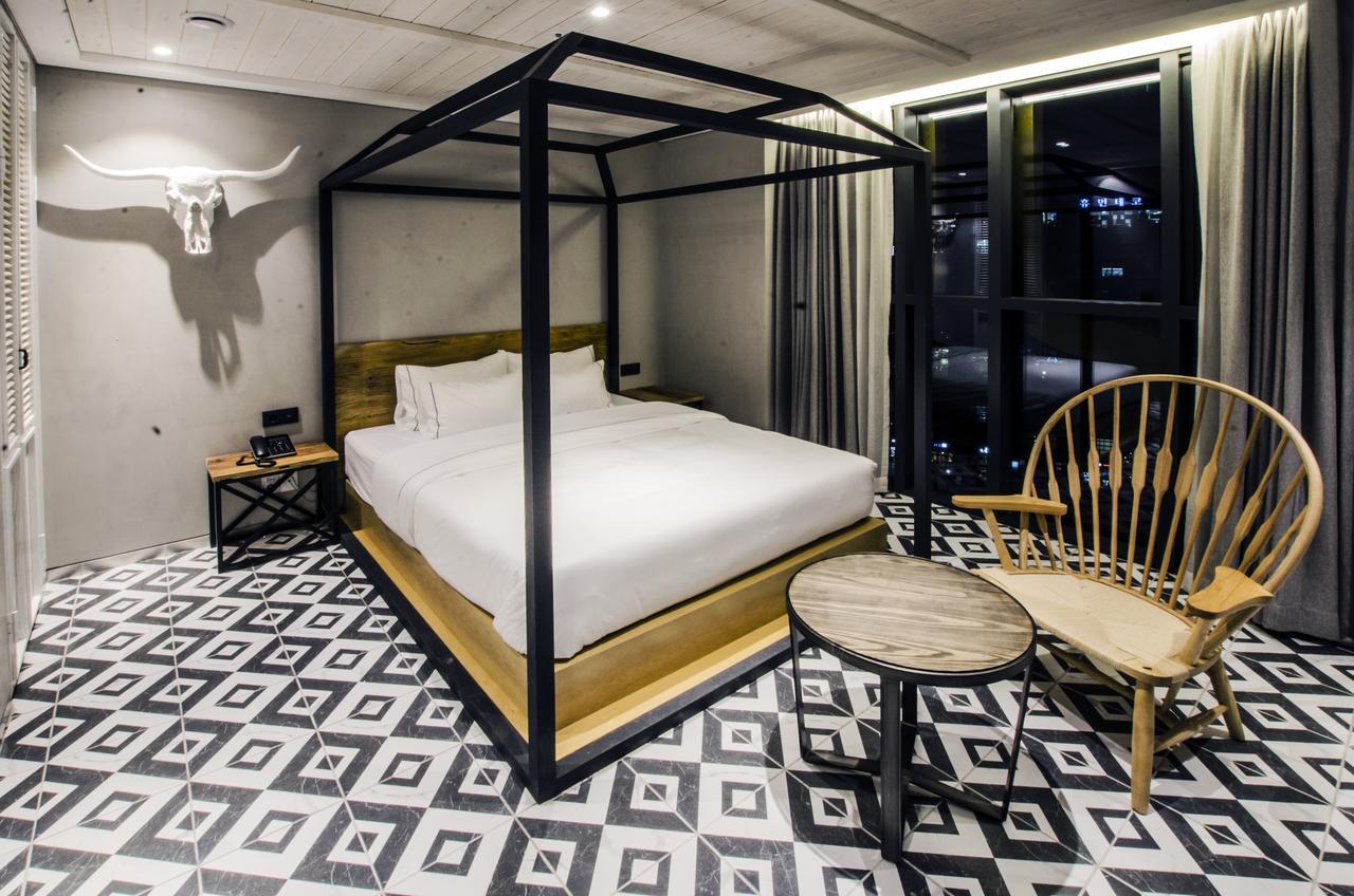 Hotel The Designers Premier Kondae Seul Esterno foto